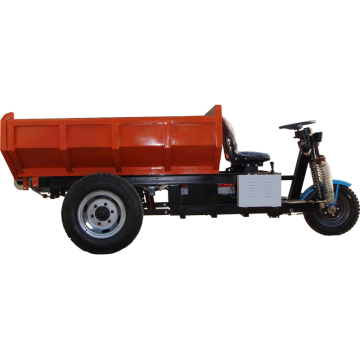Трихобк -майнинговый грузовой грузовик с грузовым рубашкой.